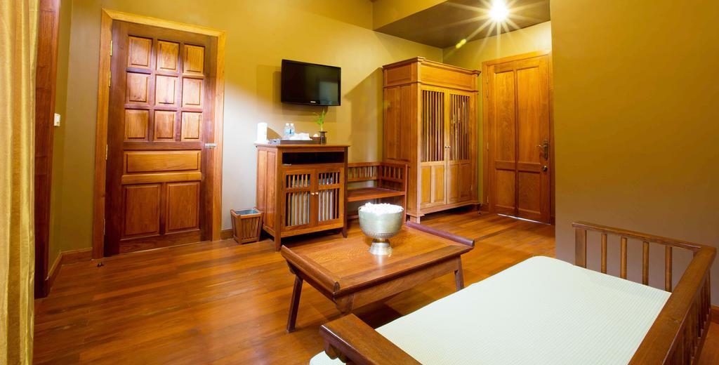 סיאם ריפ La Tradition D'Angkor Boutique Resort מראה חיצוני תמונה